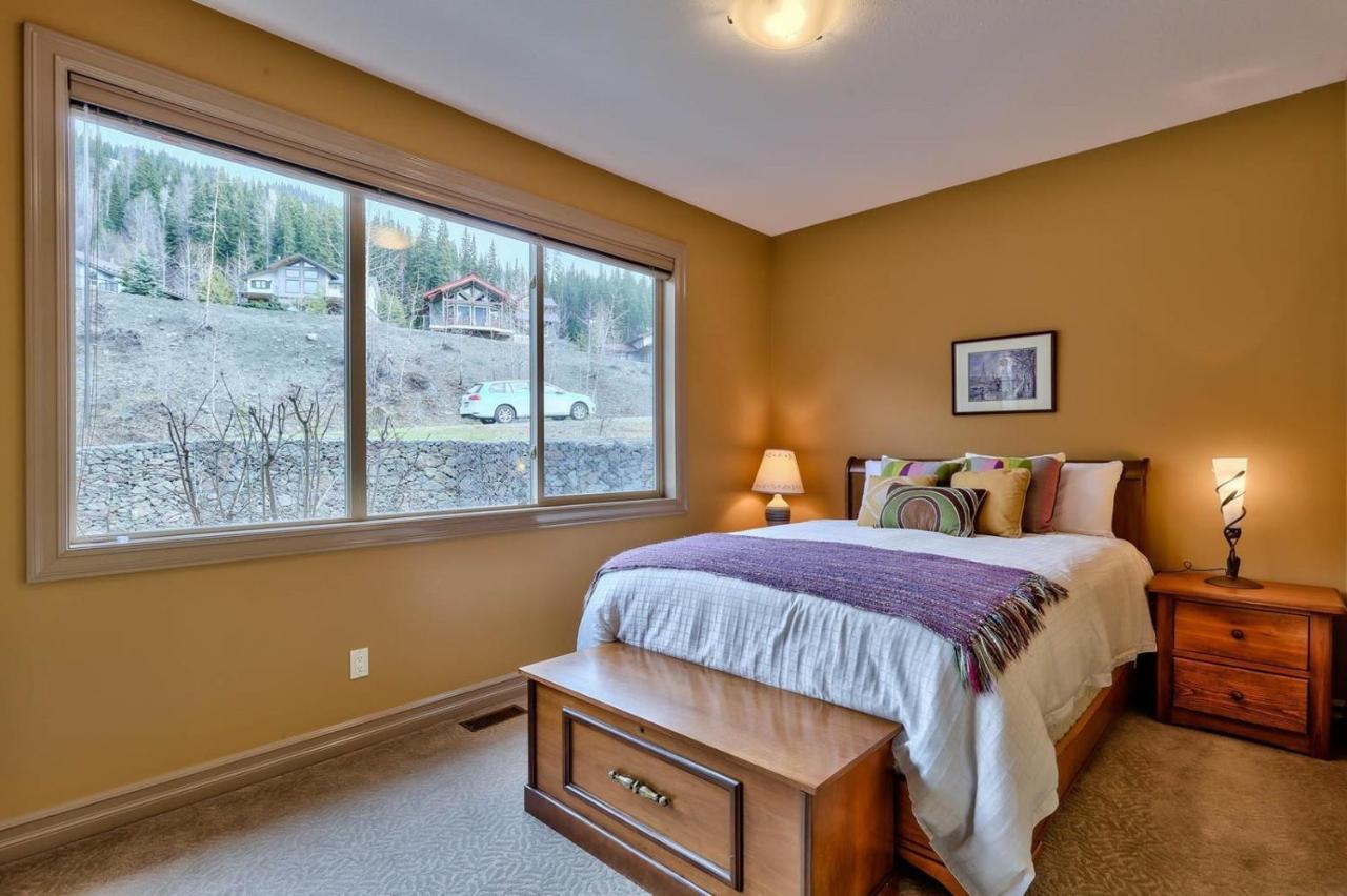 Soleil Chalet By Bear Country Sun Peaks Zewnętrze zdjęcie
