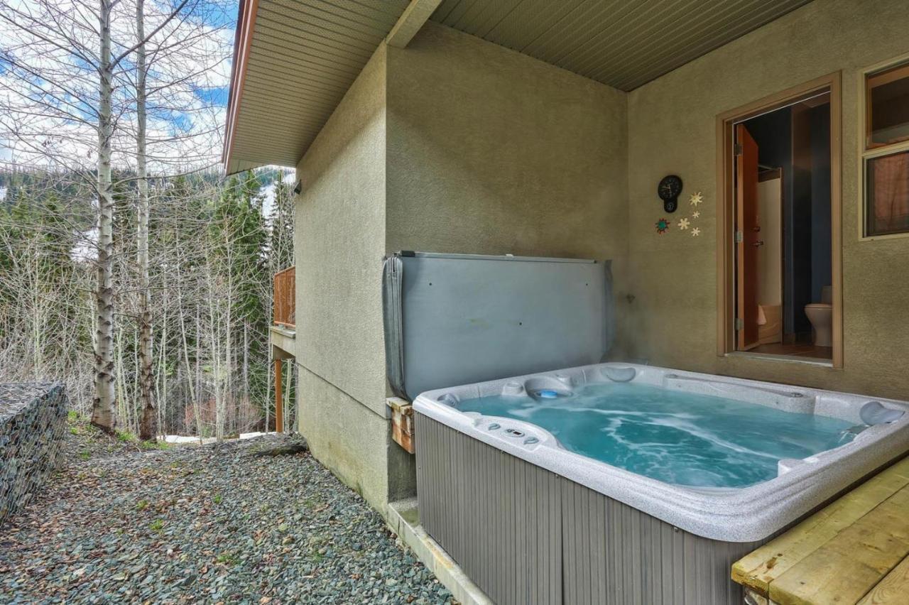 Soleil Chalet By Bear Country Sun Peaks Zewnętrze zdjęcie
